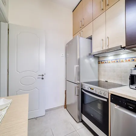 Manolias Apartment