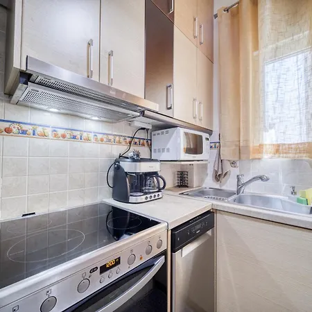 Manolias Apartment *